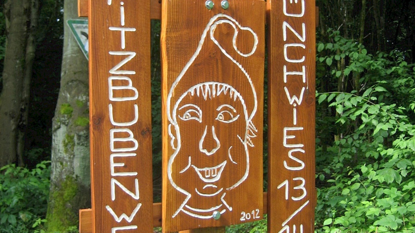 Liebevolle Beschilderung am Spitzbubenweg, Foto: TKN, Michael Mihn