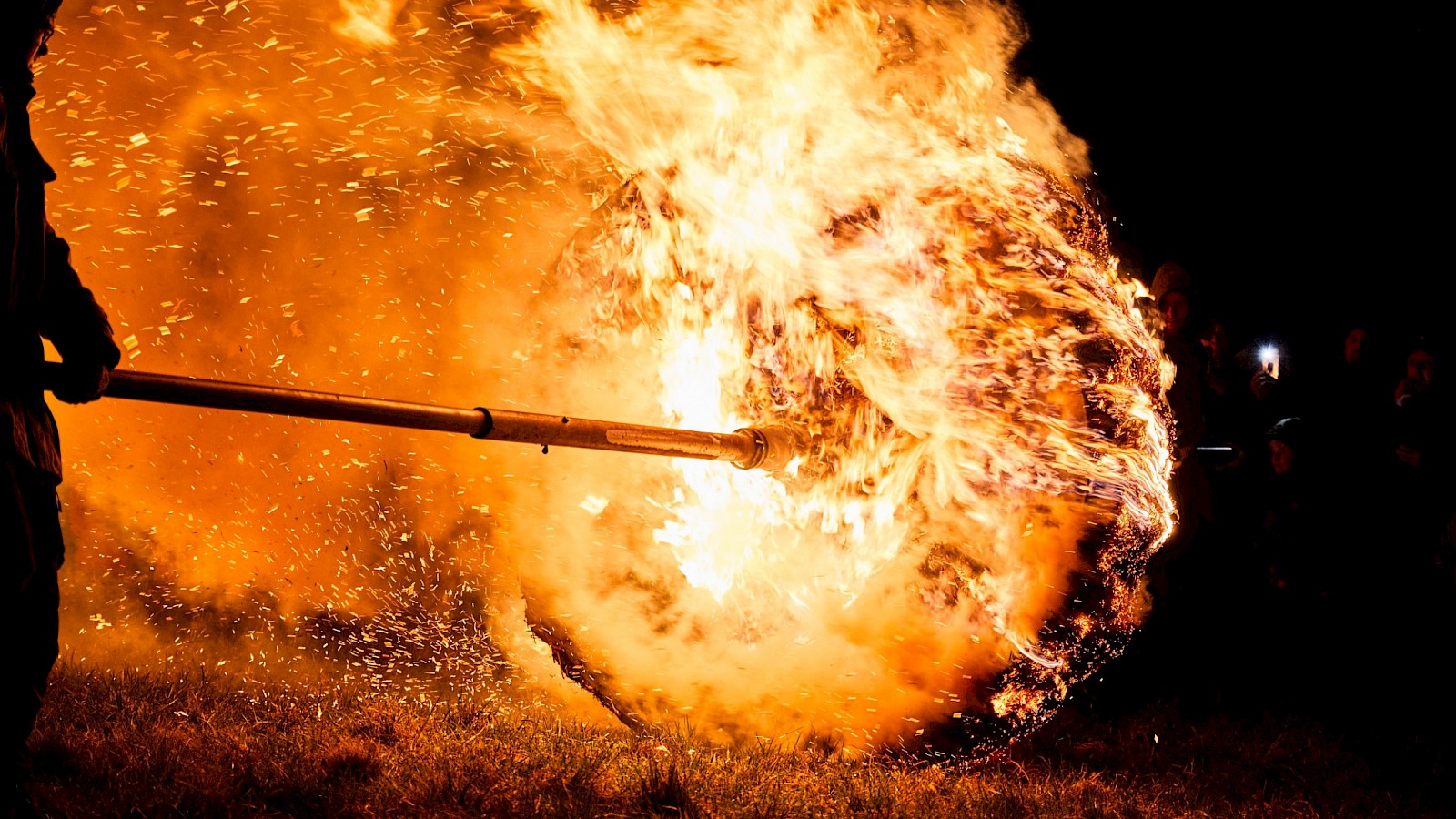 Das rollende Erbsenrad läutet die Zeit der Hülsenfrüchte ein. Foto: Yannik Planta